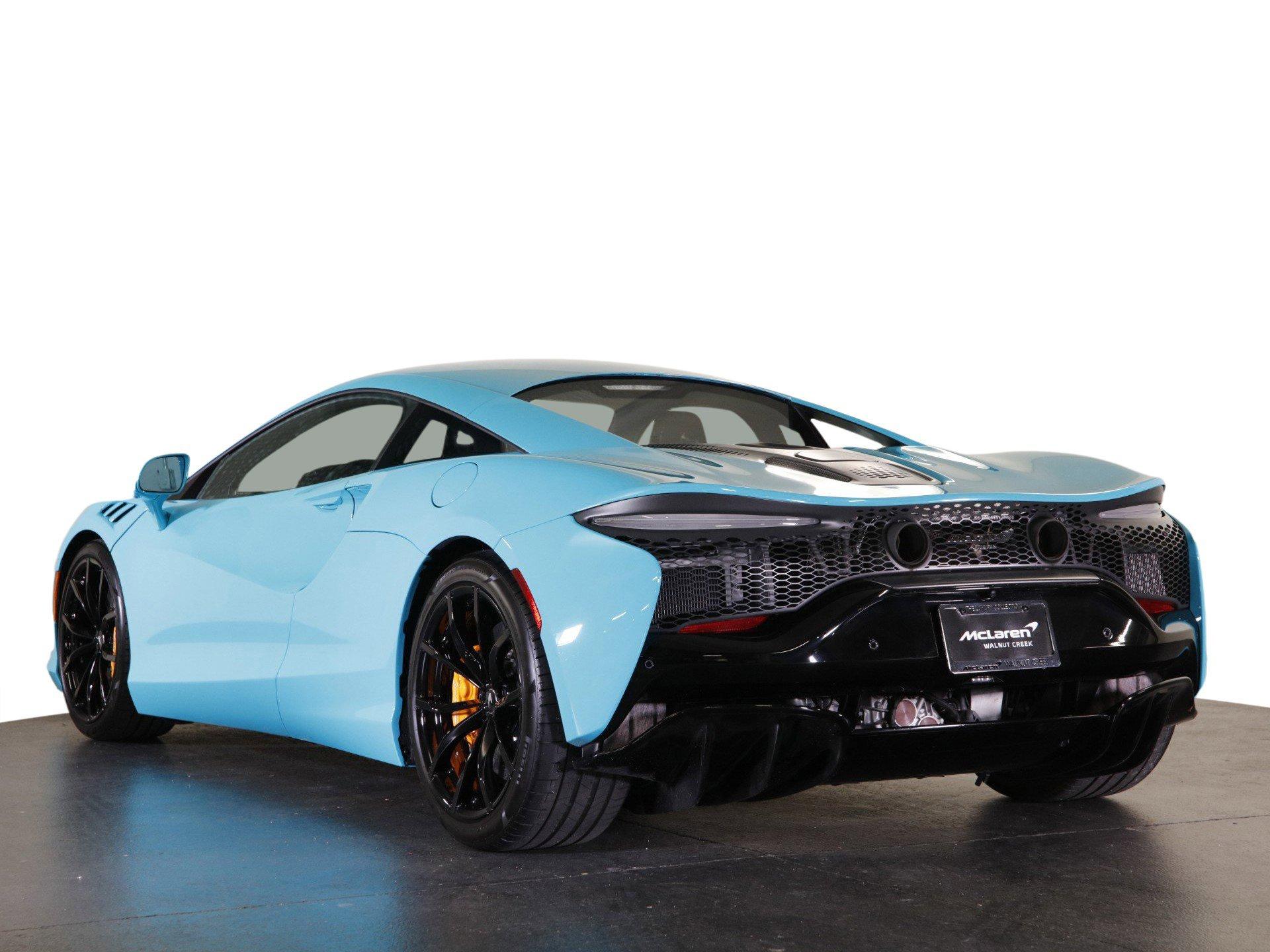 Used-2024-McLaren-Artura-