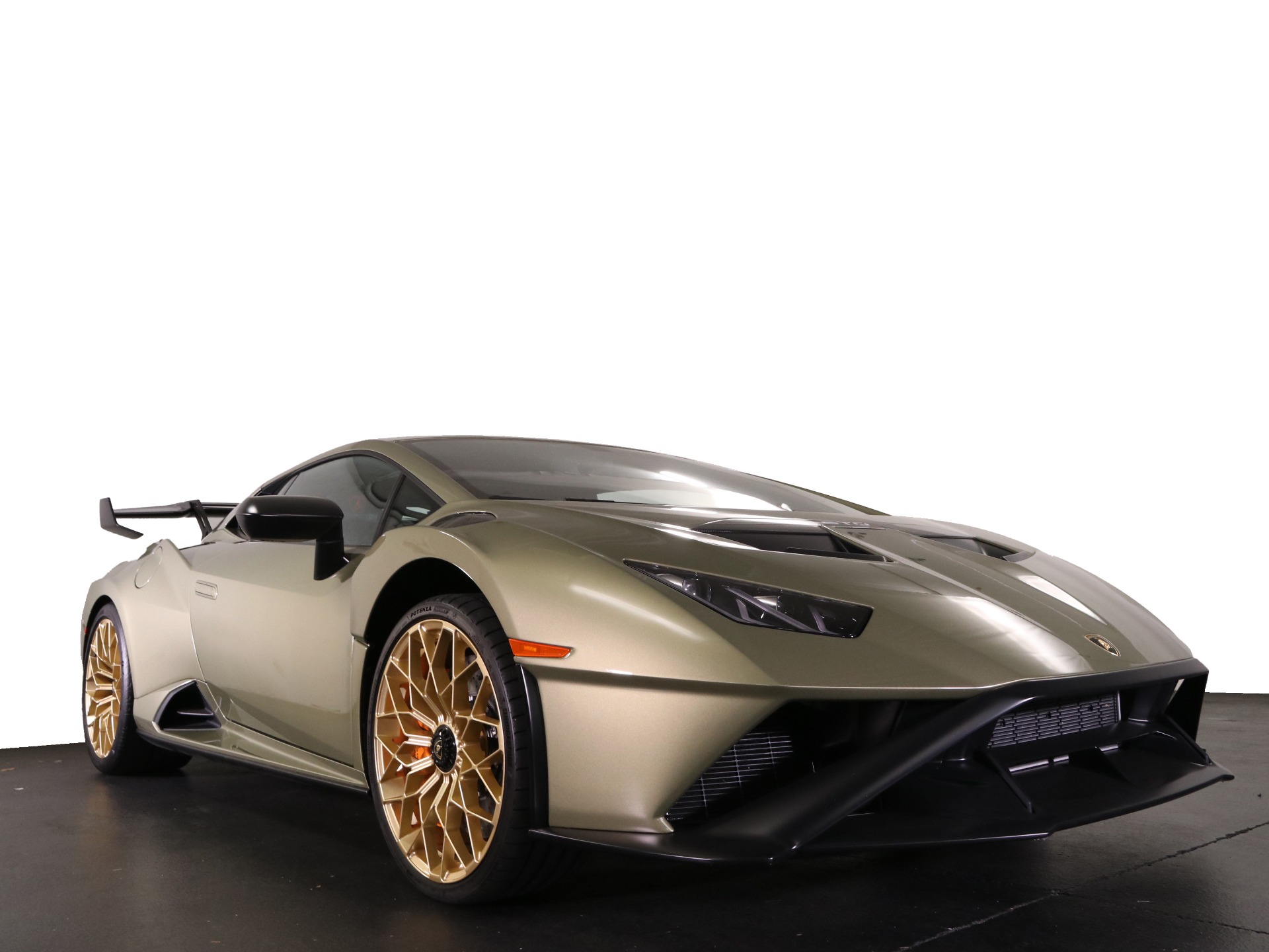 トゥモローランド 2024年 M/S Used 2024 Lamborghini Huracan Sterrato Sterrato For Sale