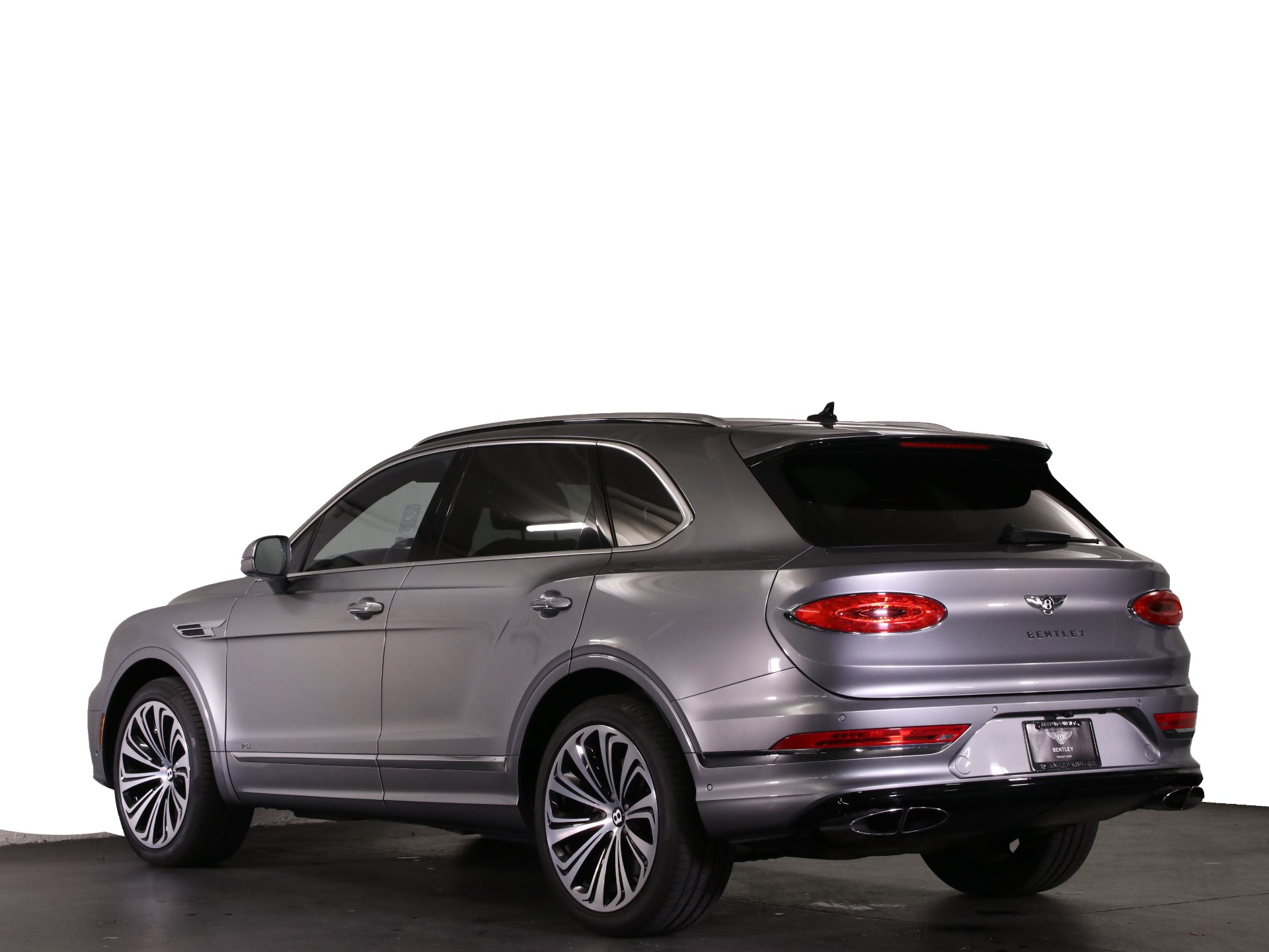 Used 2021 Bentley Bentayga V8 For Sale (Sold) | Bentley Walnut