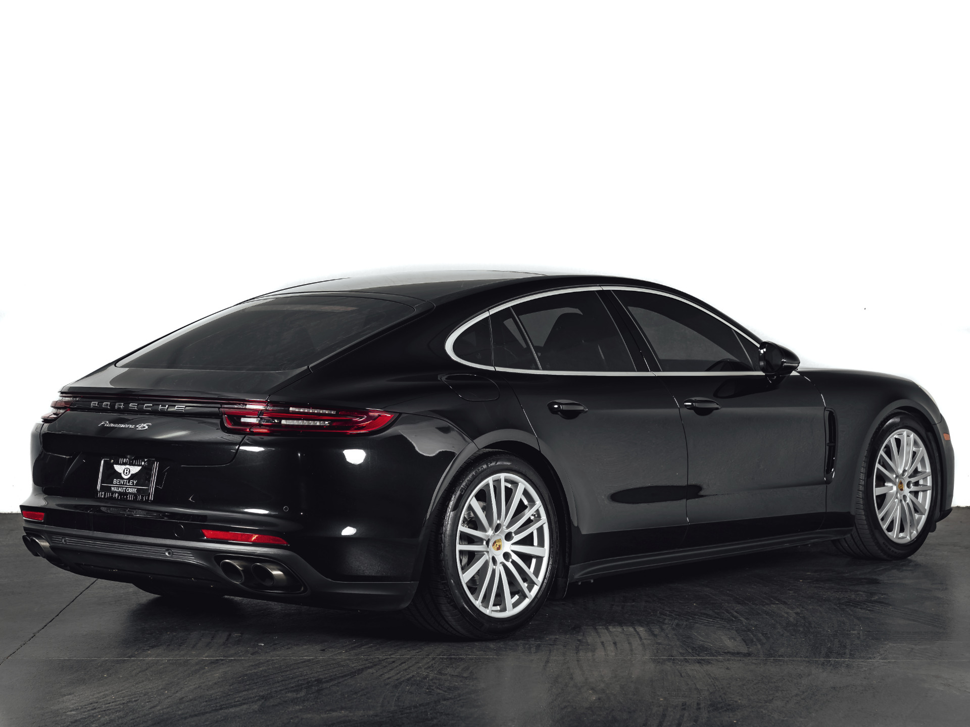 Inspiring 2017 Porsche Panamera Used Photos
