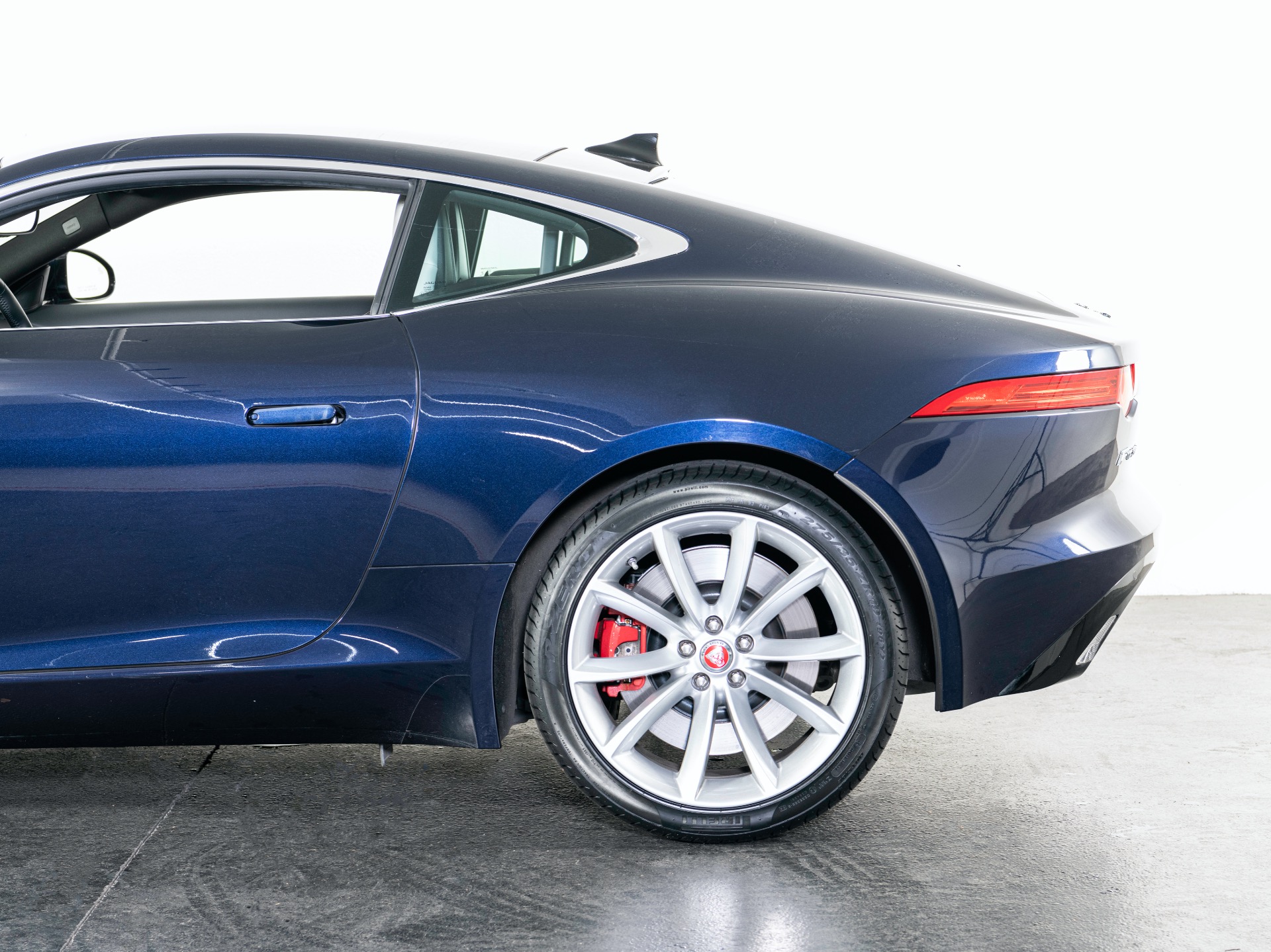 ブルージュ f&ss Used 2017 Jaguar F-TYPE S For Sale (Sold) | Bentley Walnut